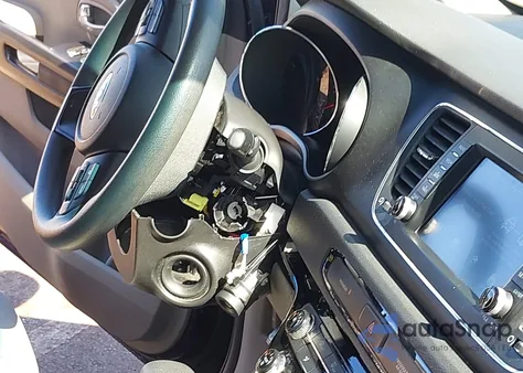 2020 Kia Sedona Lx z USA, uszkodzony, nr VIN KNDMB5C14L6593456